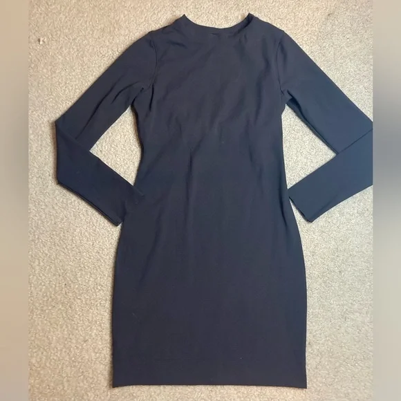 Lululemon Bodycon Mini Dress With Open Back Detail Estimated Size 4 Black - Picture 3 of 5